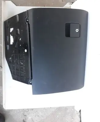 Opel Vectra C Glove box