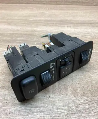 Mitsubishi Space Star Wing mirror switch MR740608 10480478410