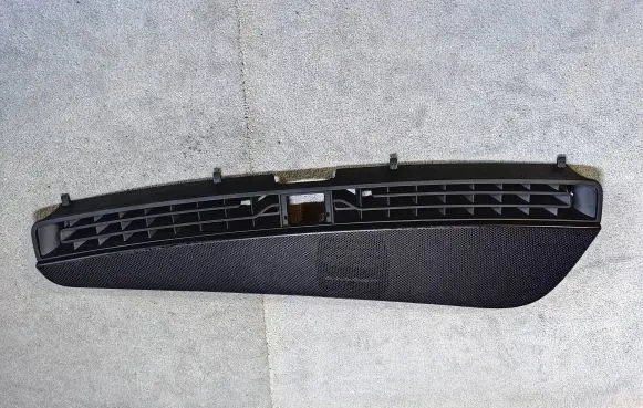 Audi A3 S3 8V Dash center speaker trim cover 8V1857367A