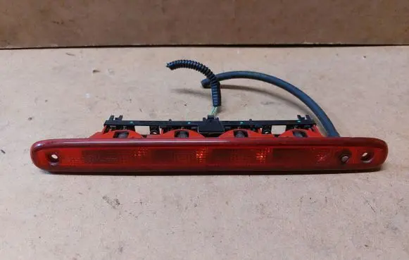 Citroen C1 Third/center stoplight