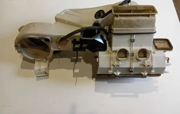 Volvo S70 V70 V70 XC Interior heater climate box assembly housing 9166361 9134787