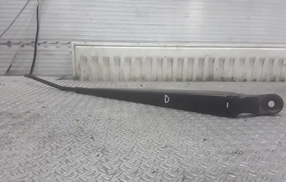 Subaru Justy Windshield/front glass wiper blade 