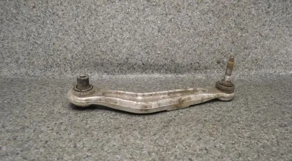 BMW 5 E39 Front control arm