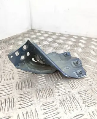 Opel Mokka X Fender mounting bracket