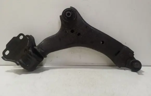 Volvo XC60 Front lower control arm/wishbone