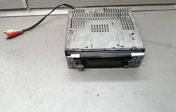 Subaru Forester SF Radio/CD/DVD/GPS head unit DB358RMP