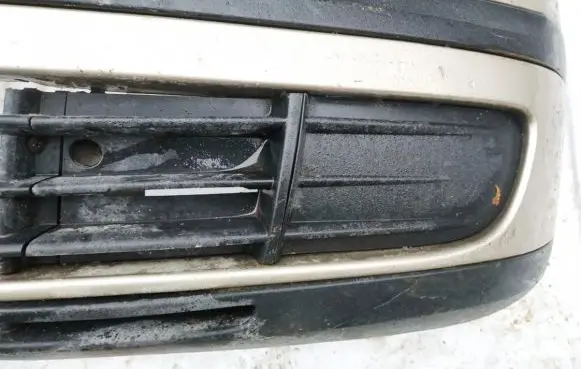 Skoda Octavia Mk2 (1Z) Front bumper lower grill