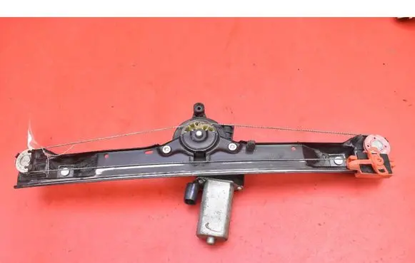 Fiat Punto (199) Front door window regulator with motor