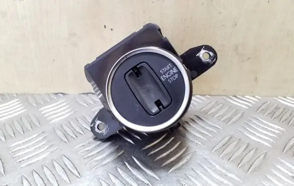 Volkswagen Touareg II Ignition lock 7P6905843A