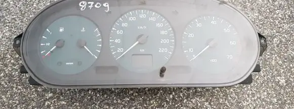 Renault Scenic I Speedometer (instrument cluster) 7700844181