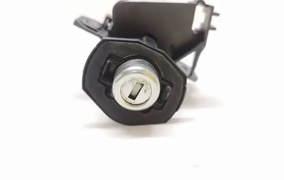 BMW 3 E92 E93 Tailgate exterior lock 7167321 10862510