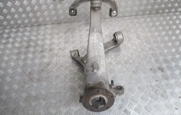 Porsche Cayenne (92A) Front wheel hub spindle knuckle 