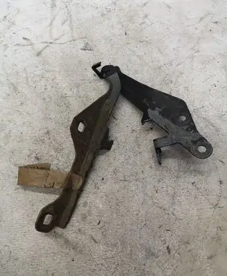 Ford Mustang VI Engine bonnet/hood hinges FR3B16800