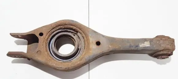 KIA Ceed Rear upper control arm/wishbone 552151h000 55215-1h000