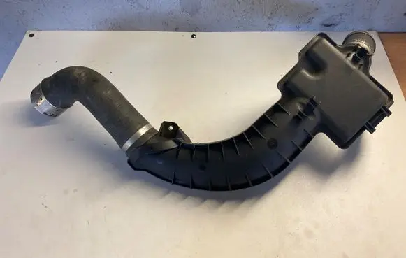 Renault Megane III Intercooler hose/pipe 14460002R 8200860017