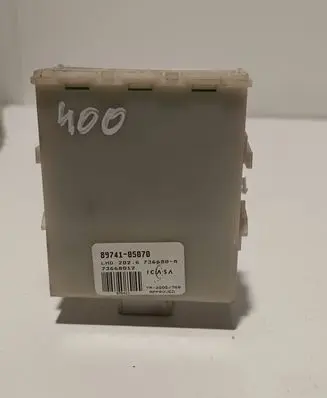 Toyota Avensis T250 Door control unit/module 8974105070