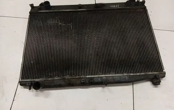 Toyota Avensis Verso Coolant radiator