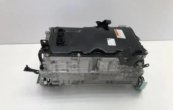 Toyota RAV 4 (XA50) Voltage converter inverter G92A042060 2321001906 DENSO