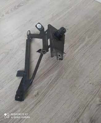 Radiator support slam panel bracket