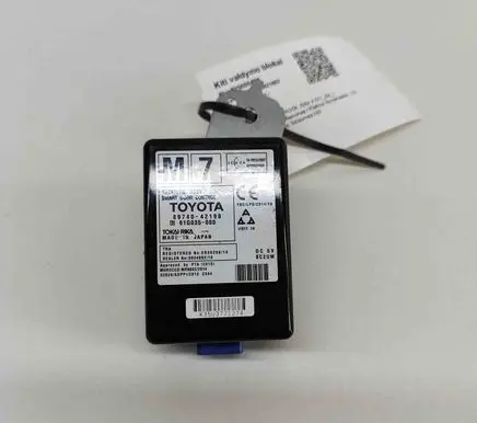 Toyota RAV 4 (XA40) Keyless (KESSY) go control unit/module 61G035000 8974042190
