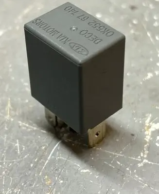 KIA Sorento Other relay 0K55267740