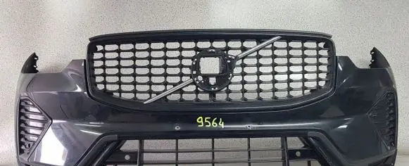Volvo XC60 Front bumper 32234958