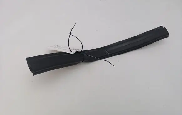 Mercedes-Benz C W203 Engine compartment rubber A2036284198