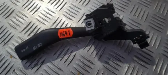 Volkswagen Golf V Indicator stalk 1k0953513 czk03