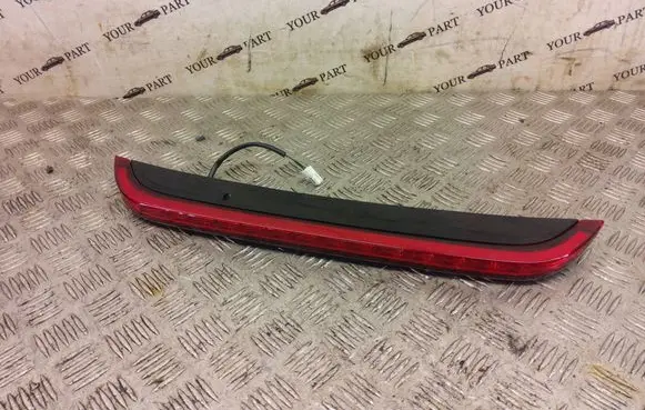 KIA Pro Cee'd III Third/center stoplight 92700J7000