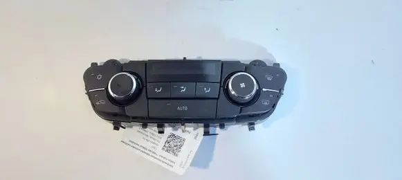 Opel Insignia A Climate control unit 13273095