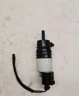 Mercedes-Benz C W205 Windscreen/windshield washer pump A0998660121