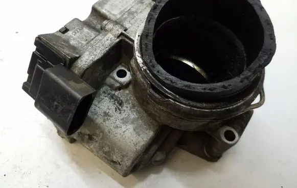 Audi A3 S3 8P Throttle valve 03G128063C