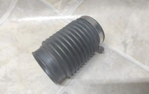 Porsche Cayenne (9PA) Air intake hose/pipe 8486938 848693801