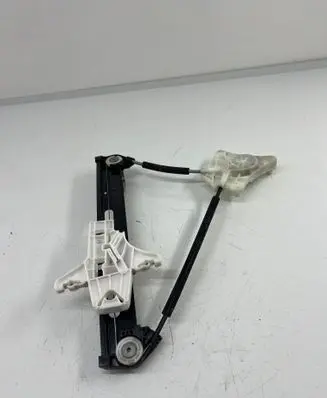 Volkswagen Taigo Rear window lifting mechanism without motor 2G6839451D