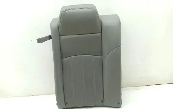 Chrysler 300 - 300C Rear seat 