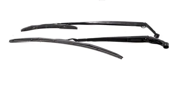 Toyota Auris E180 Windshield/front glass wiper blade 