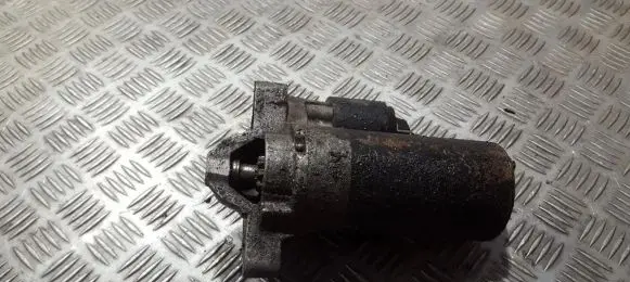 Peugeot 406 Starter motor 0001108176