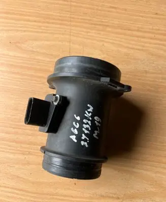 Audi A6 S6 C6 4F Mass air flow meter 059906461K