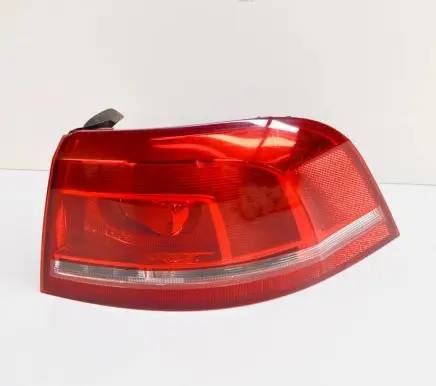 Volkswagen PASSAT B6 Rear/tail lights 3AF945096C