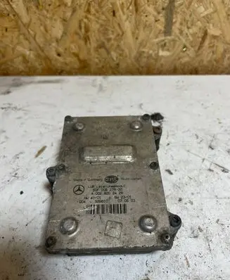 Mercedes-Benz E W211 Headlight ballast module Xenon A0028202426 5DF00827900