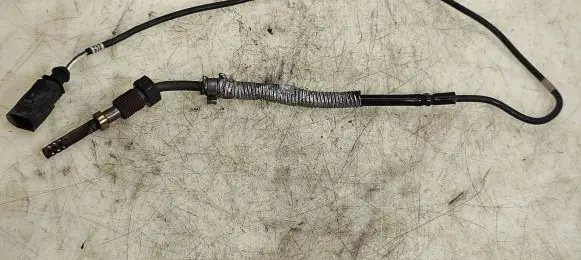 Volkswagen Eos Exhaust gas temperature sensor 03G906088AN