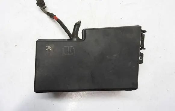 Volvo C30 Fuse box set 8688040 31296053 08676948