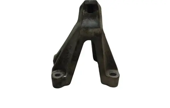 Audi A4 S4 B8 8K Engine mounting bracket 8K0199307AQ