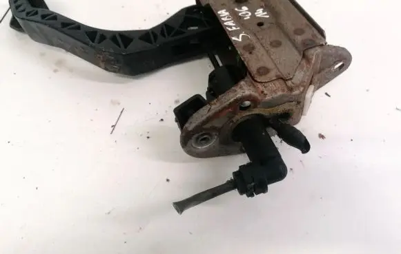 Skoda Fabia Mk1 (6Y) Clutch master cylinder