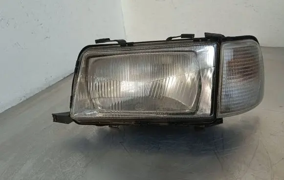 Audi A4 S4 B5 8D Headlight/headlamp
