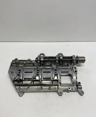 Jaguar F-Pace Other engine bay part 8W936C800CA 306PS