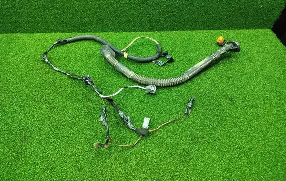 Renault Master III Rear door wiring loom 240514114R 8200778255