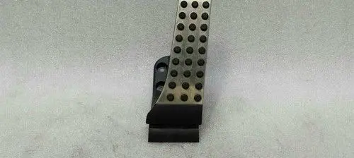 Mercedes-Benz E W238 Accelerator throttle pedal A2053000104