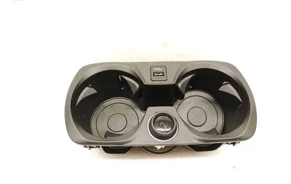 BMW 4 G22 G23 G24 G26 Cup holder front 187013 6808903