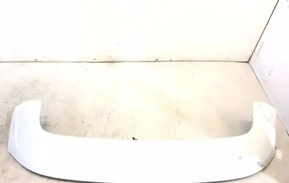 Tailgate/trunk spoiler